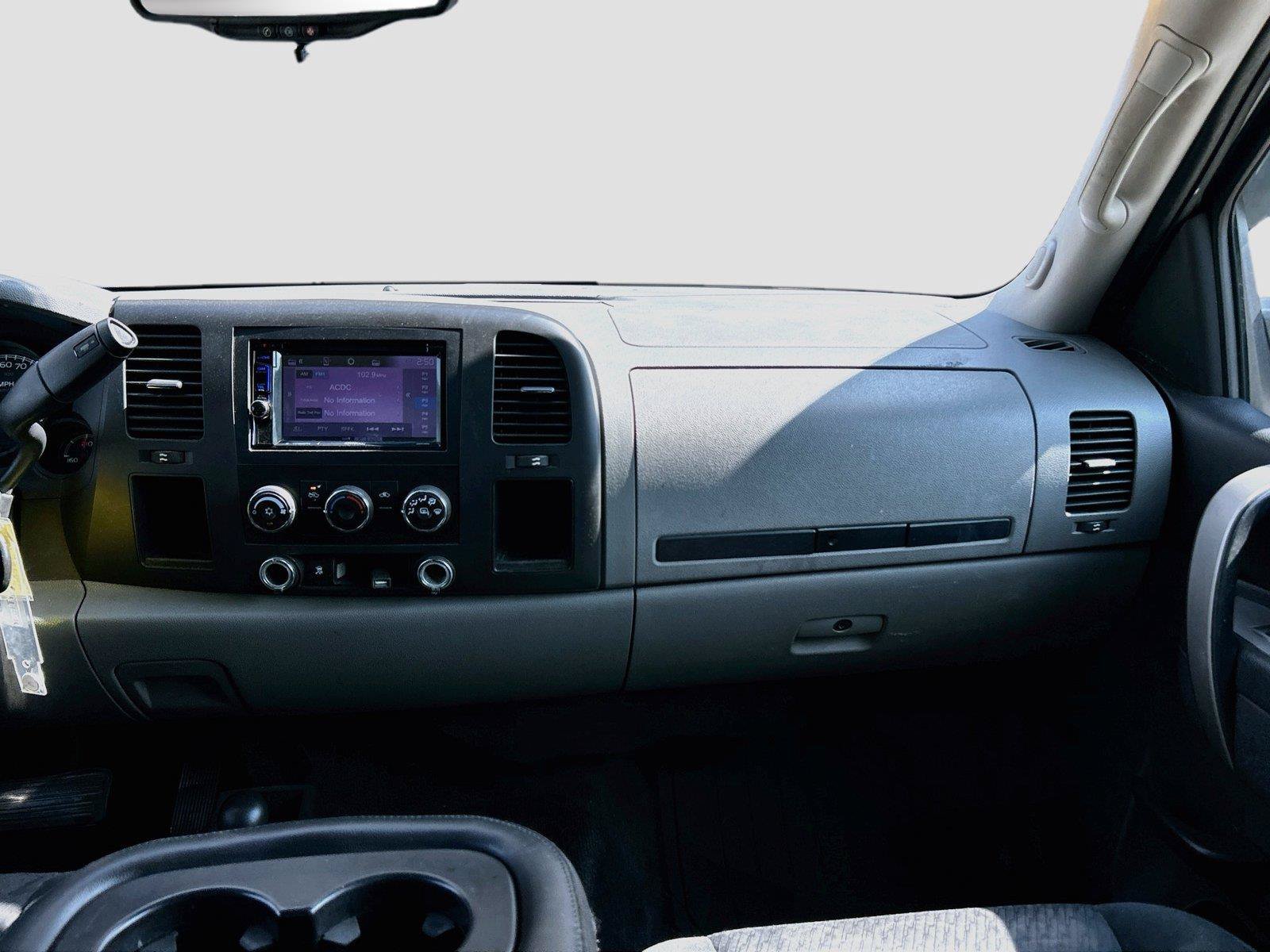 Used 2011 Chevrolet Silverado 1500 LS AWD/4WD image 11