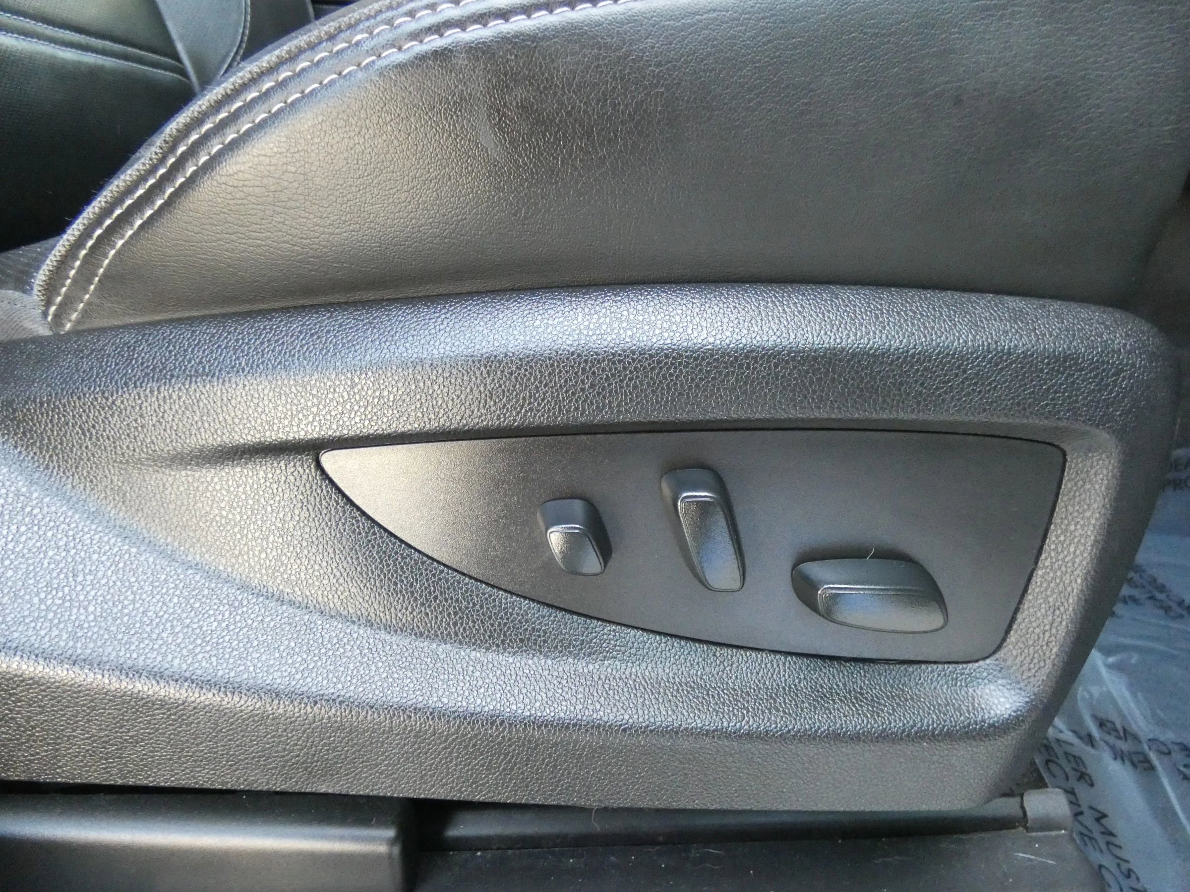 Used 2018 GMC Yukon Denali w/ Denali Ultimate Package image 36