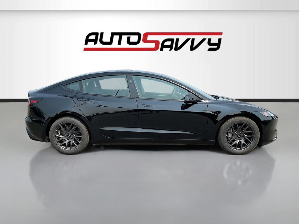 Used 2025 Tesla Model 3 Long Range AWD/4WD image 8