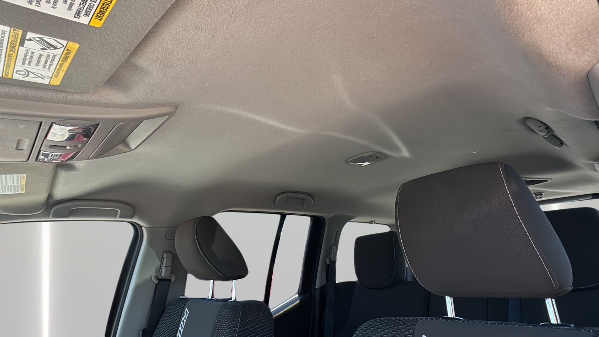 Used 2013 Nissan Xterra PRO-4X AWD/4WD image 32