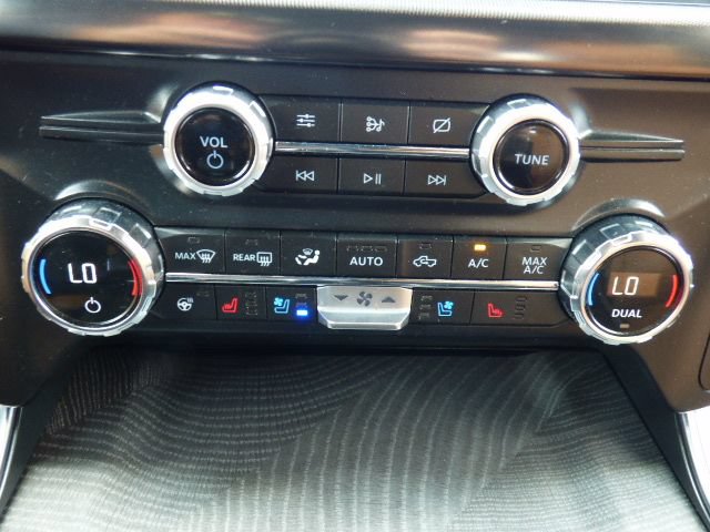 Used 2021 Ford F150 Platinum w/ Equipment Group 701A High AWD/4WD image 33