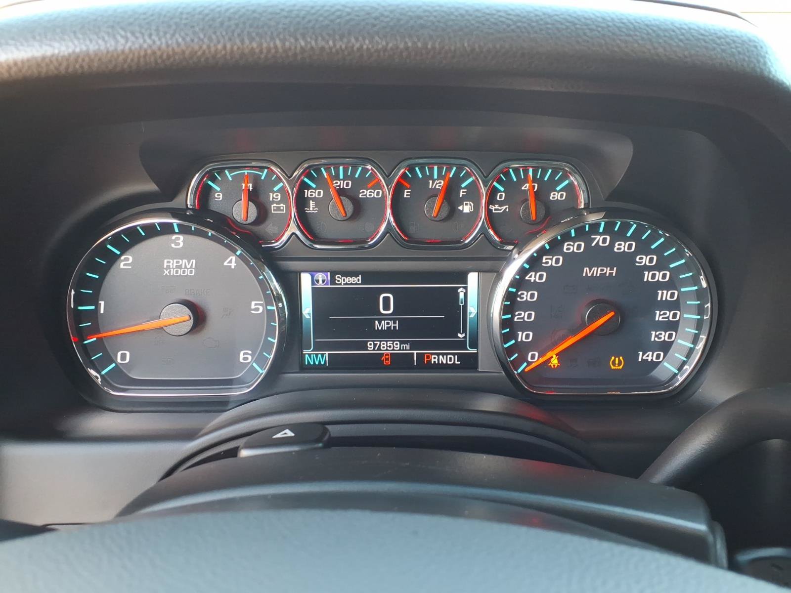 Used 2019 Chevrolet Suburban LT RWD image 31