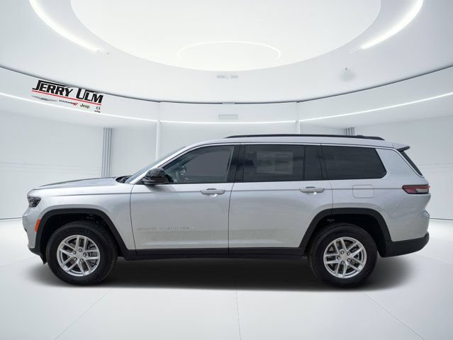 New 2026 Jeep Grand Cherokee L Laredo RWD image 6
