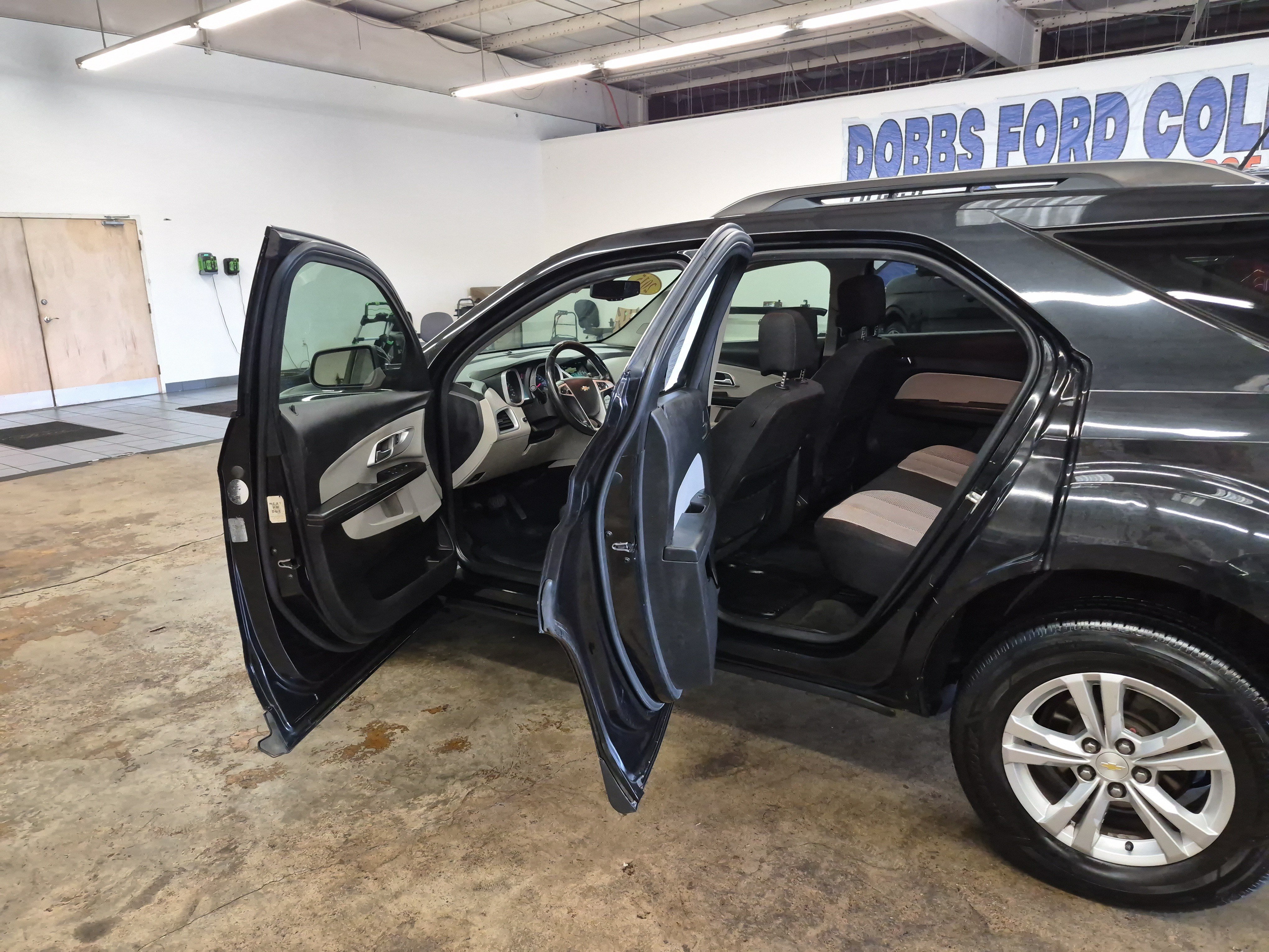 Used 2015 Chevrolet Equinox LT w/ Driver Convenience Package FWD image 13
