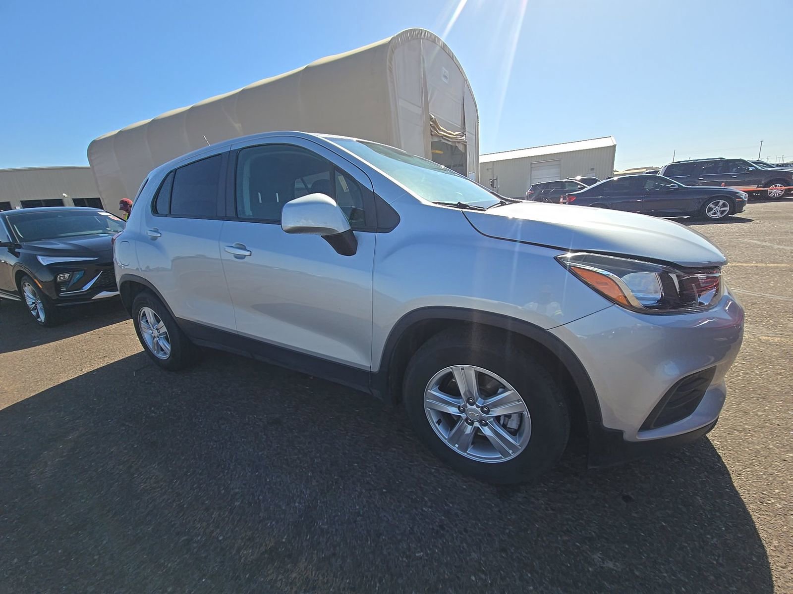 Used 2022 Chevrolet Trax LS w/ Tint and Cruise Package FWD image 4