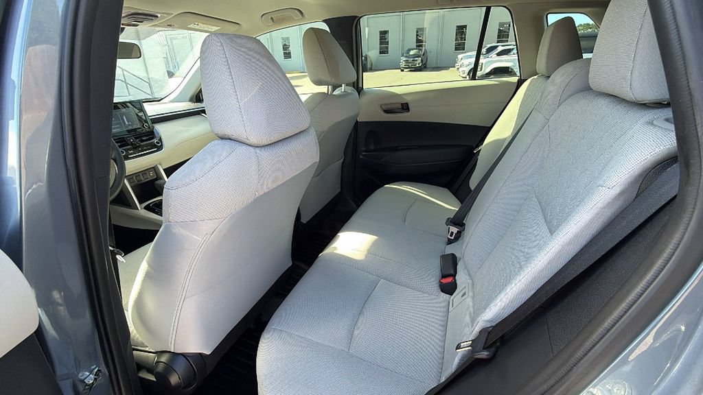 Used 2022 Toyota Corolla Cross L FWD image 23