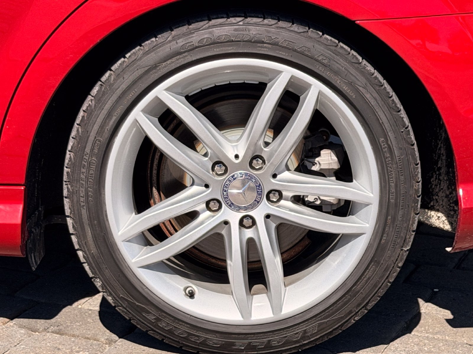 Used 2013 Mercedes-Benz C 250 Sedan image 12