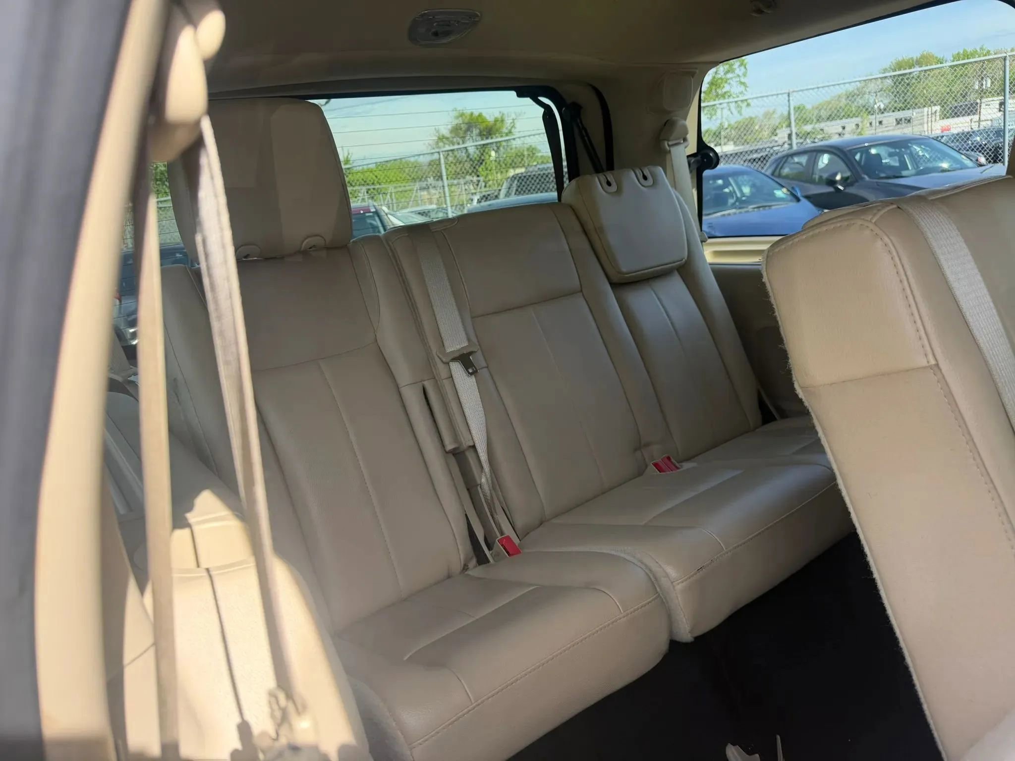 Used 2017 Ford Expedition Limited AWD/4WD image 28