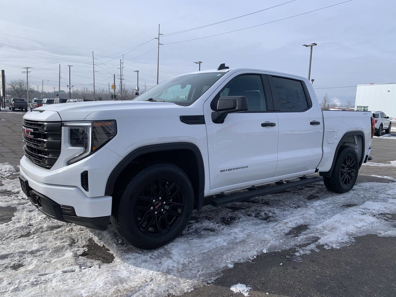 Used 2023 GMC Sierra 1500 Pro w/ Graphite Edition image 5