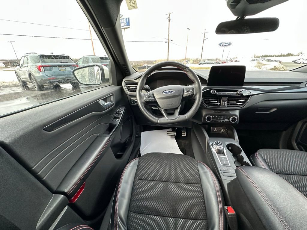 Used 2024 Ford Escape ST-Line Select image 15