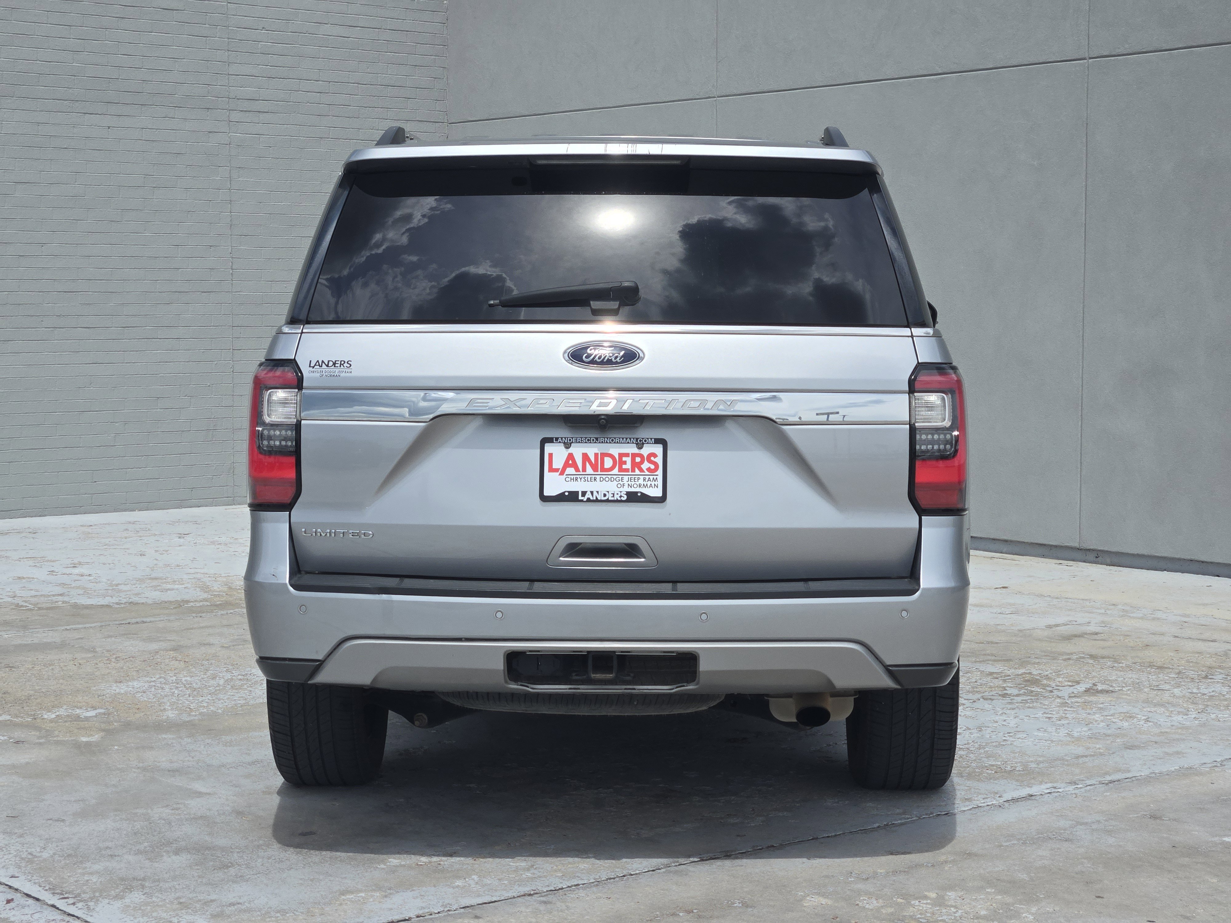 Used 2021 Ford Expedition Limited RWD image 7