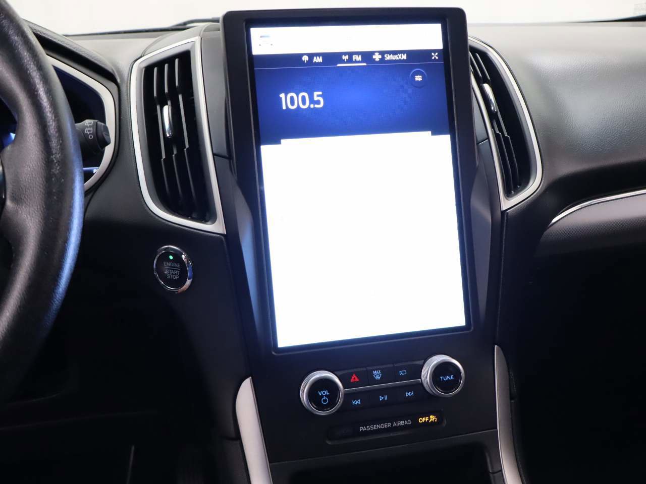 Used 2021 Ford Edge SEL image 10