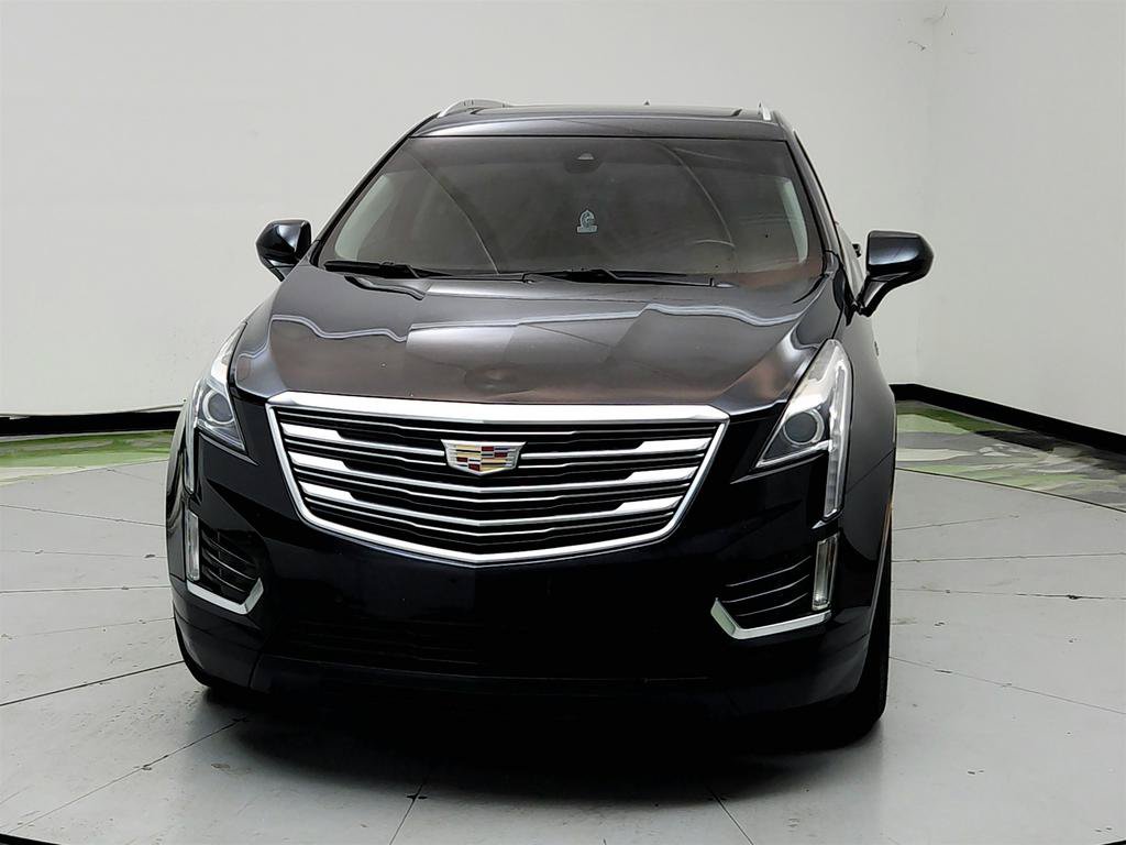 Used 2019 Cadillac XT5 Luxury FWD image 2