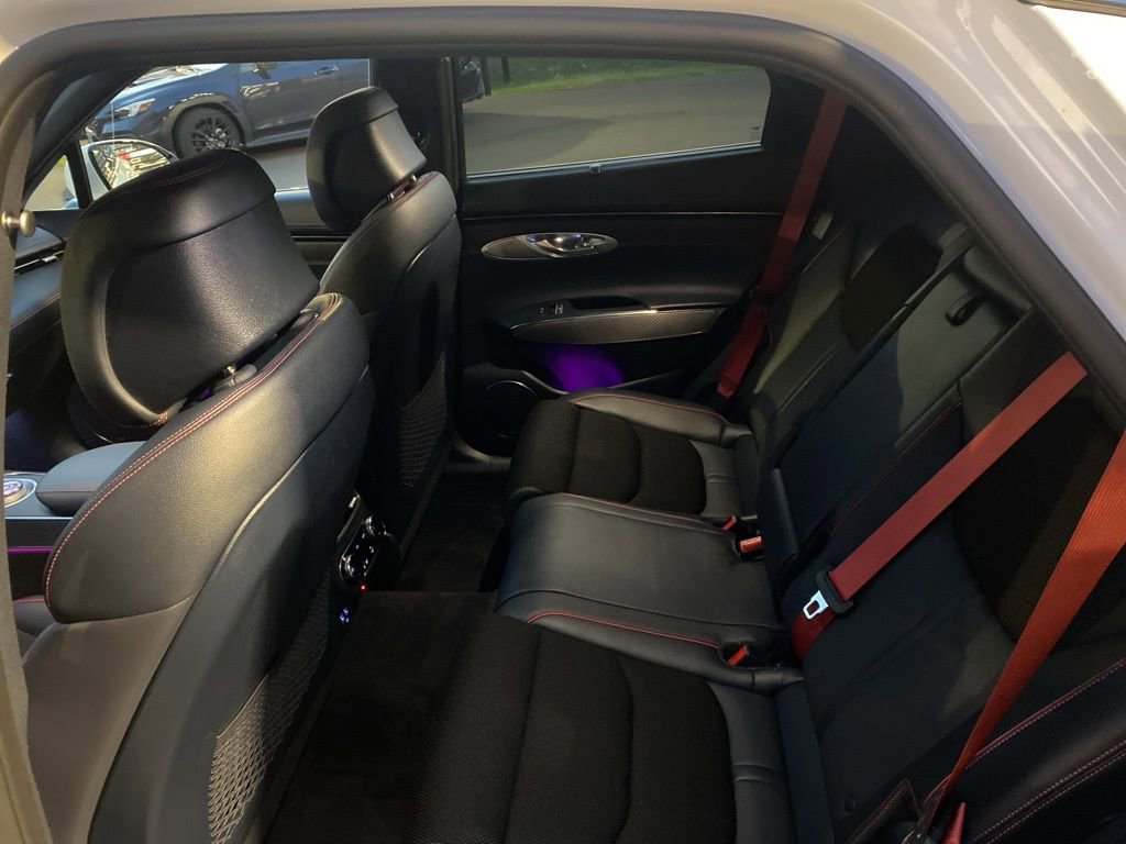 Used 2024 Genesis GV70 2.5T Sport Prestige w/ Sport Prestige Package image 31