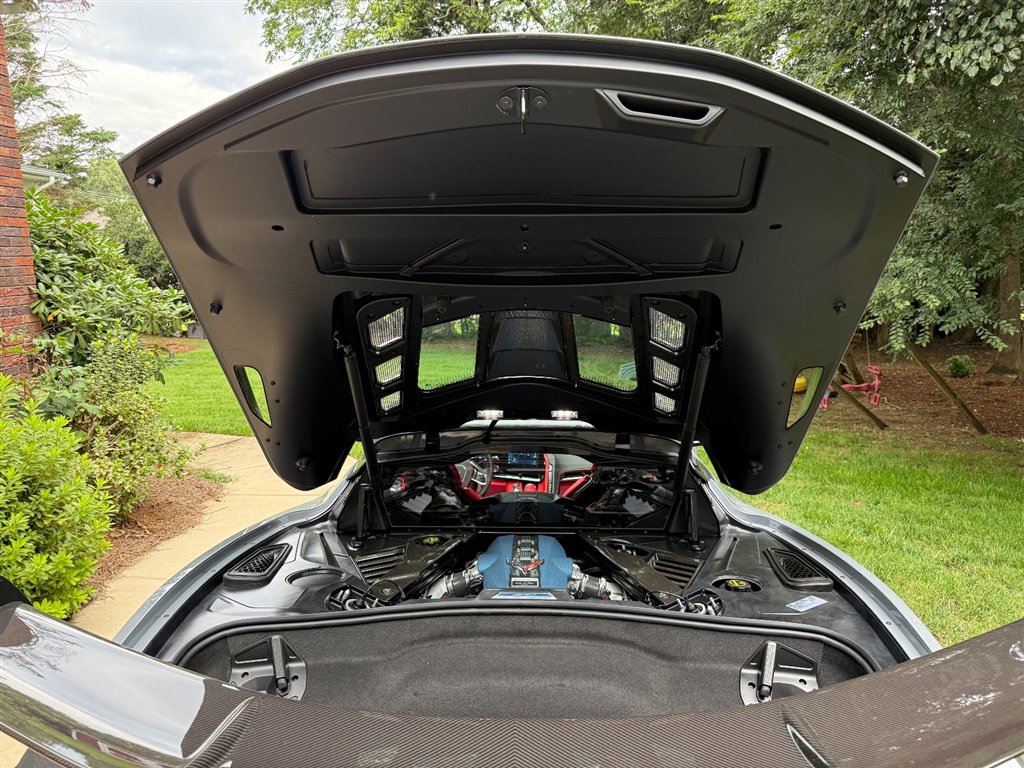 Used 2025 Chevrolet Corvette ZR1 w/ ZR1 Carbon Fiber Aero Package image 74