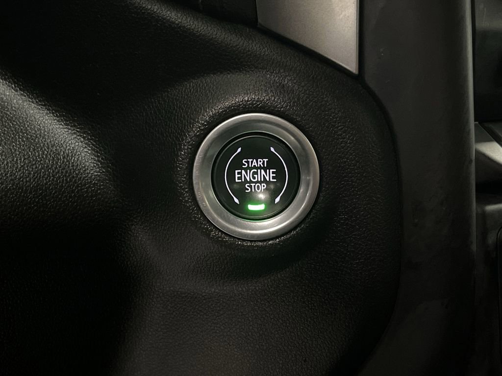 Used 2022 Chevrolet Silverado 3500 LT image 22