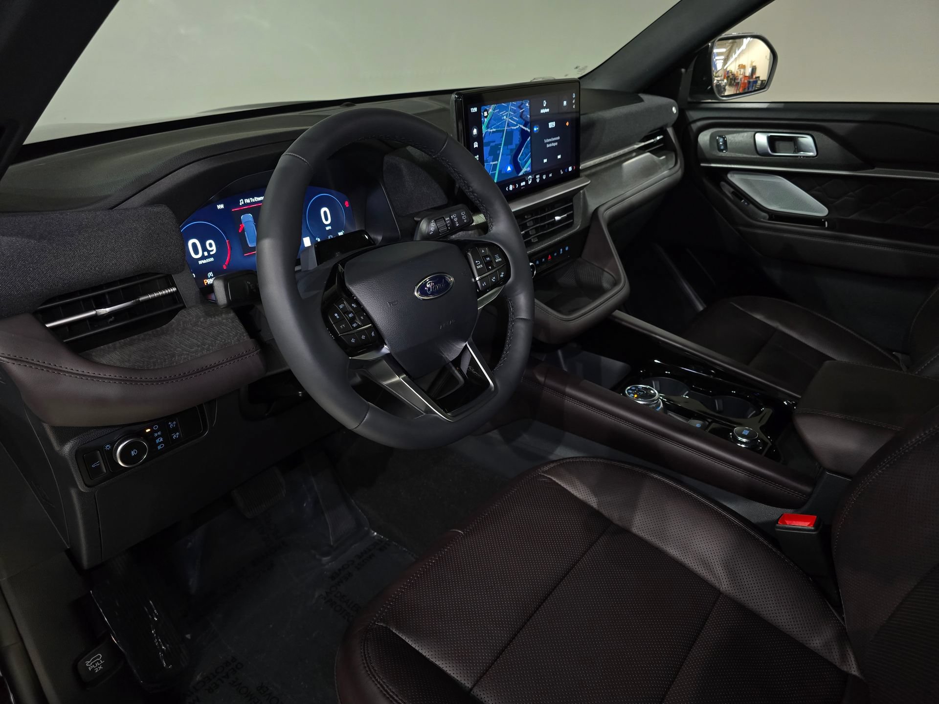 New 2026 Ford Explorer Platinum w/ LUX Leather Package AWD/4WD image 19