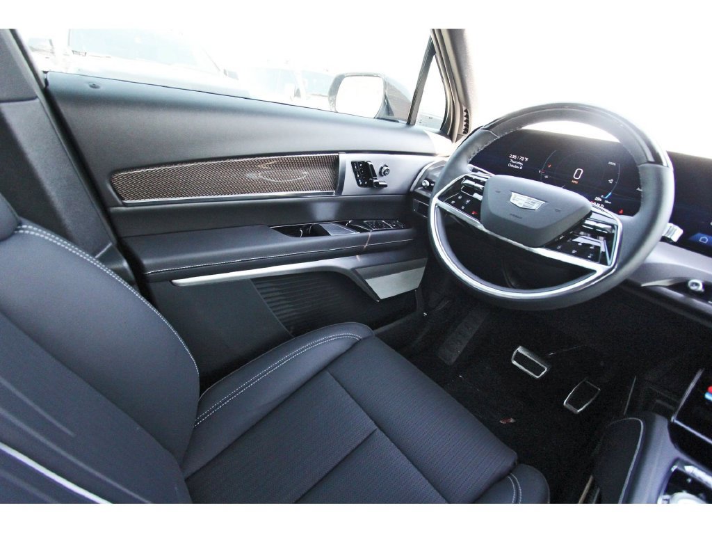 New 2027 Cadillac Vistiq Luxury AWD/4WD image 8