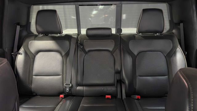Used 2020 RAM 1500 Laramie RWD image 34