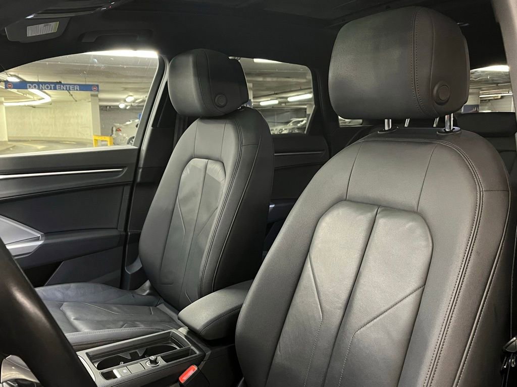 Used 2020 Audi Q3 2.0T Premium w/ Convenience Package image 22