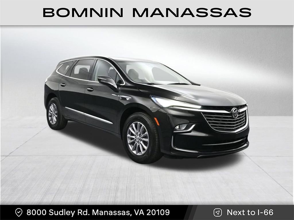 Used 2023 Buick Enclave Essence image 7