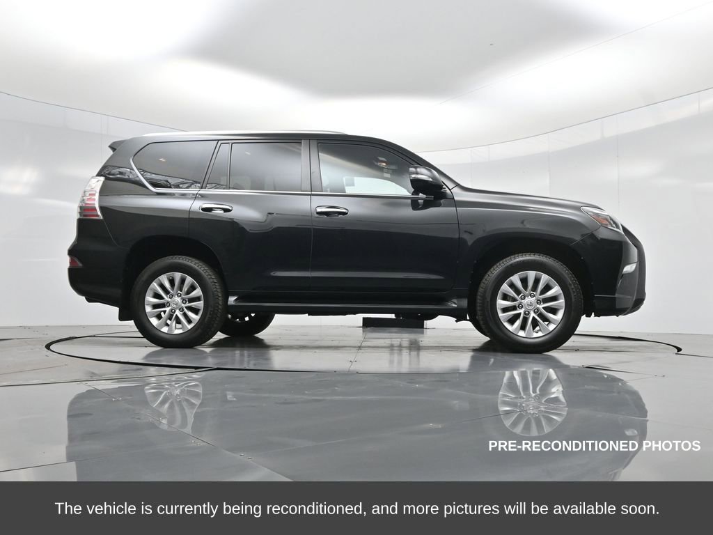 Used 2023 Lexus GX 460 Premium image 48