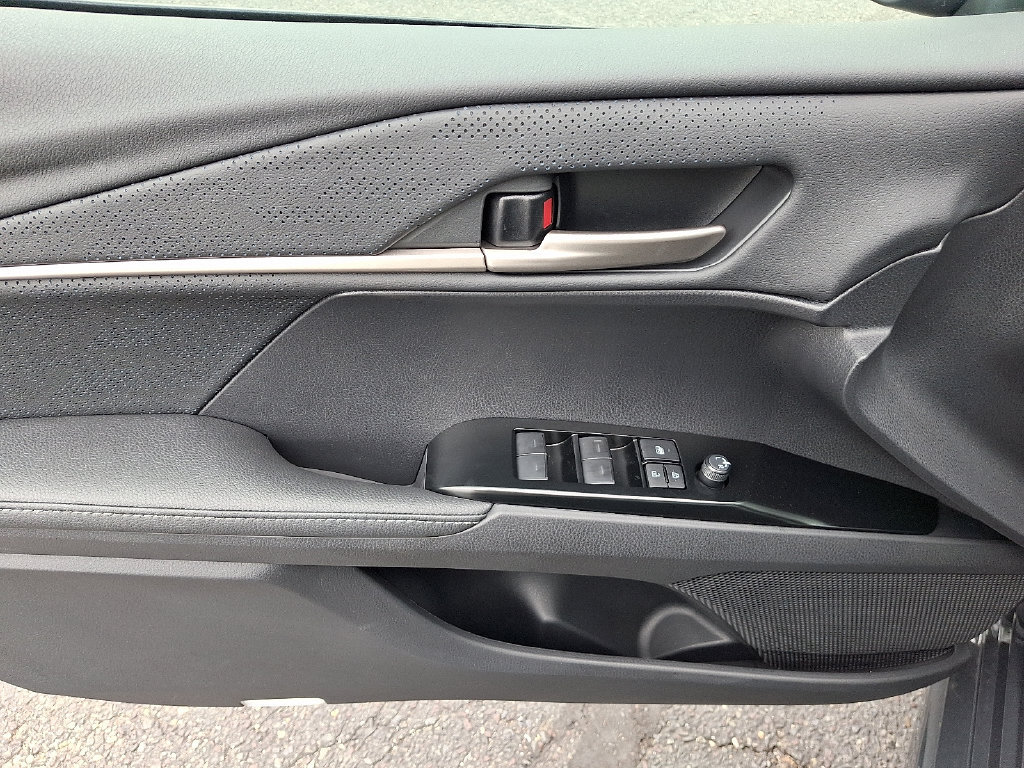 Used 2026 Toyota Camry XSE FWD image 13