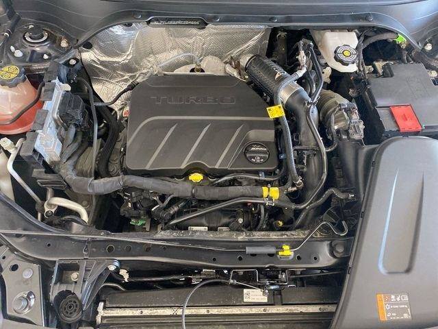 Used 2024 Chevrolet Trax RS w/ Driver Confidence Package FWD image 19