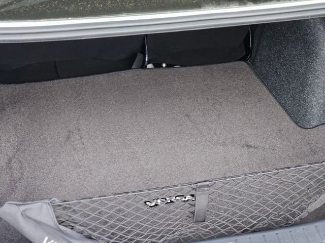 New 2025 Nissan Versa SR w/ Trunk Package FWD image 22