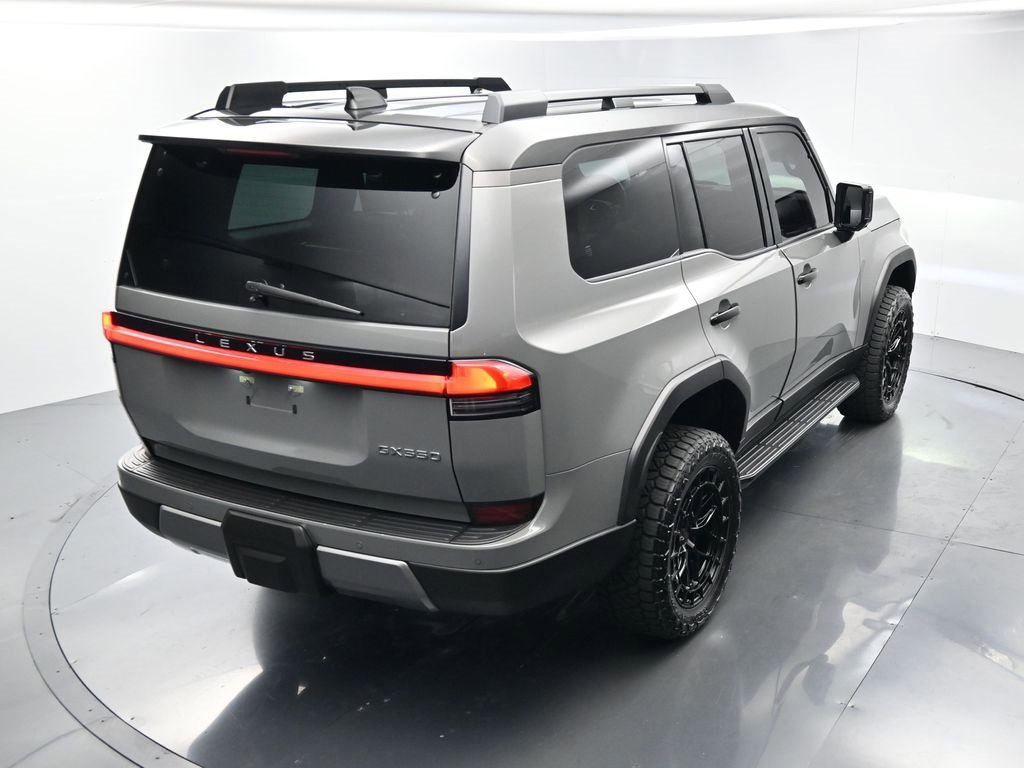 Used 2025 Lexus GX 550 image 38