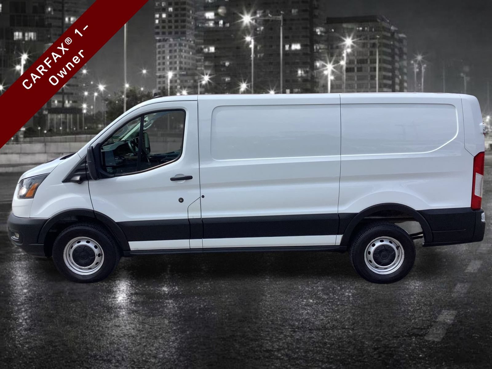 Used 2023 Ford Transit 250 Low Roof RWD image 3