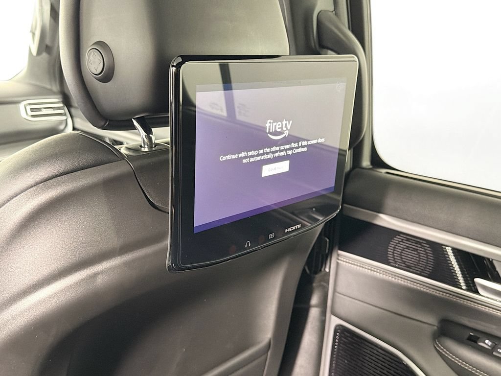New 2026 Jeep Grand Wagoneer L Limited AWD/4WD image 27
