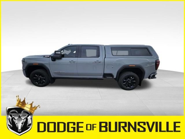 Used 2025 GMC Sierra 3500 AT4 w/ AT4 Premium Plus Package AWD/4WD image 10
