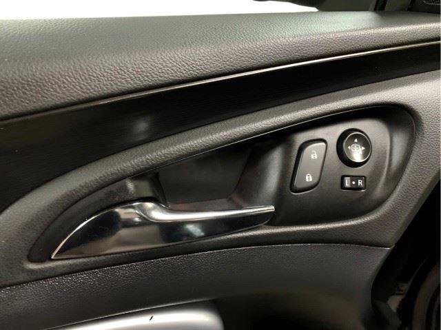 Used 2017 Buick Regal FWD image 20