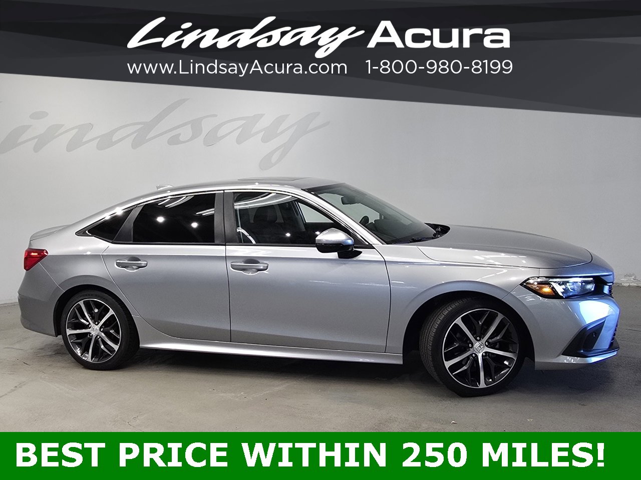 Used 2023 Honda Civic Touring image 3