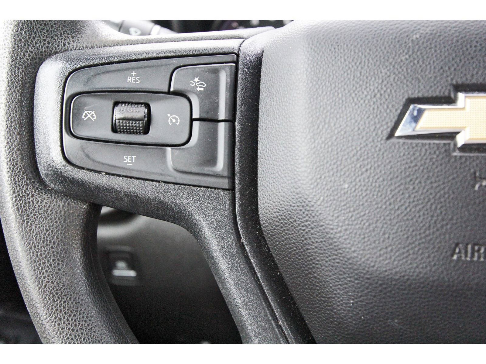 Used 2024 Chevrolet Silverado 1500 Custom image 18