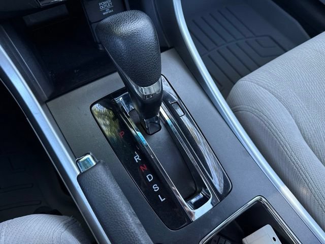 Used 2013 Honda Accord EX image 22