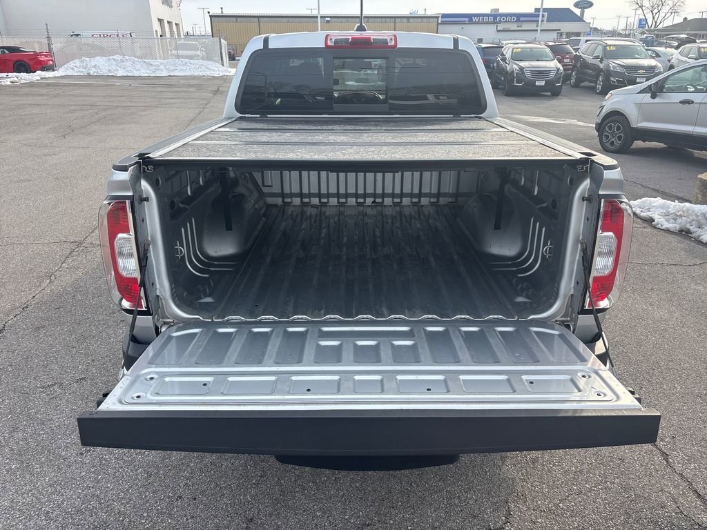 Used 2017 GMC Canyon SLE w/ All Terrain Package image 29