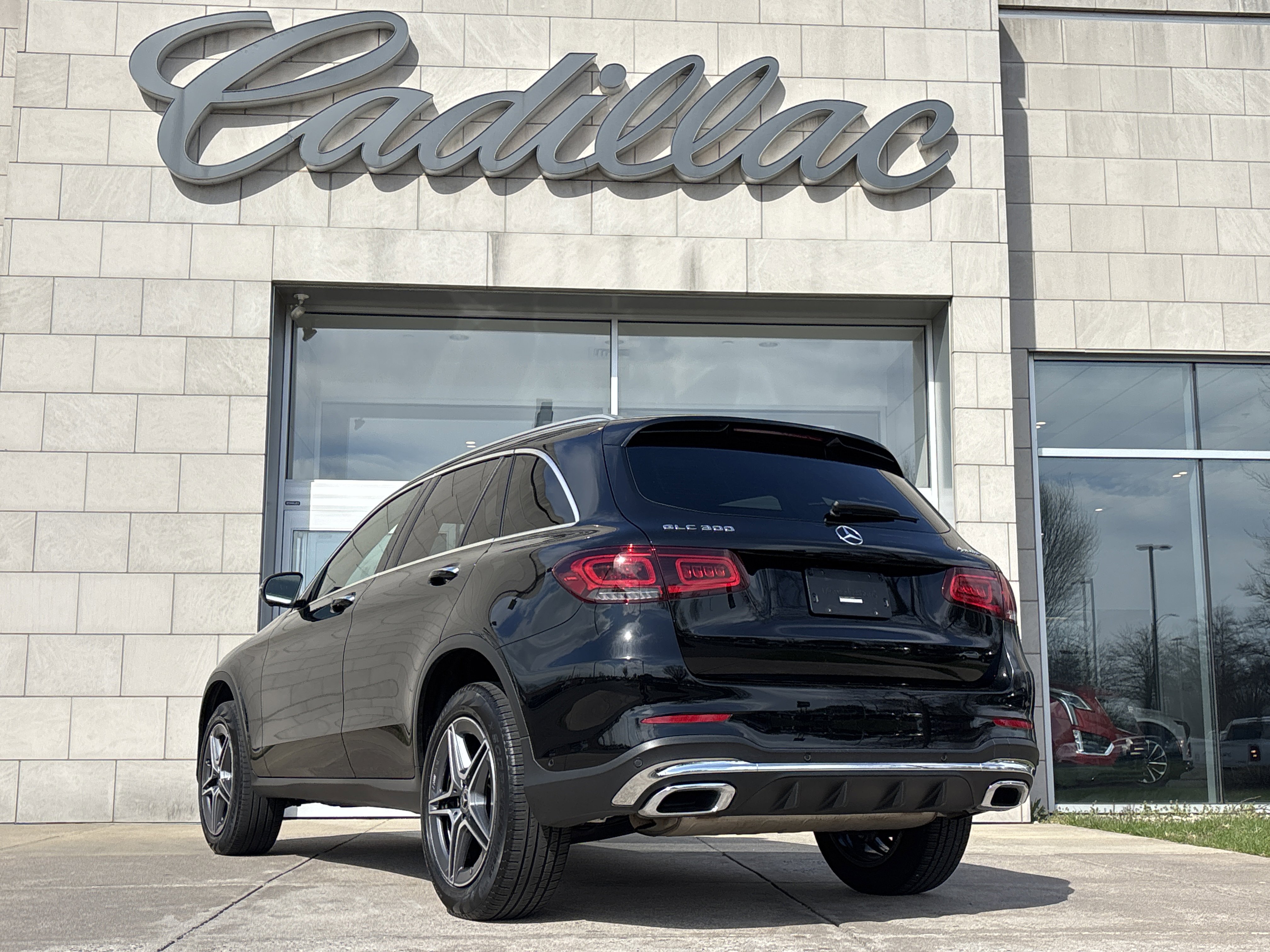 Used 2022 Mercedes-Benz GLC 300 4MATIC image 8
