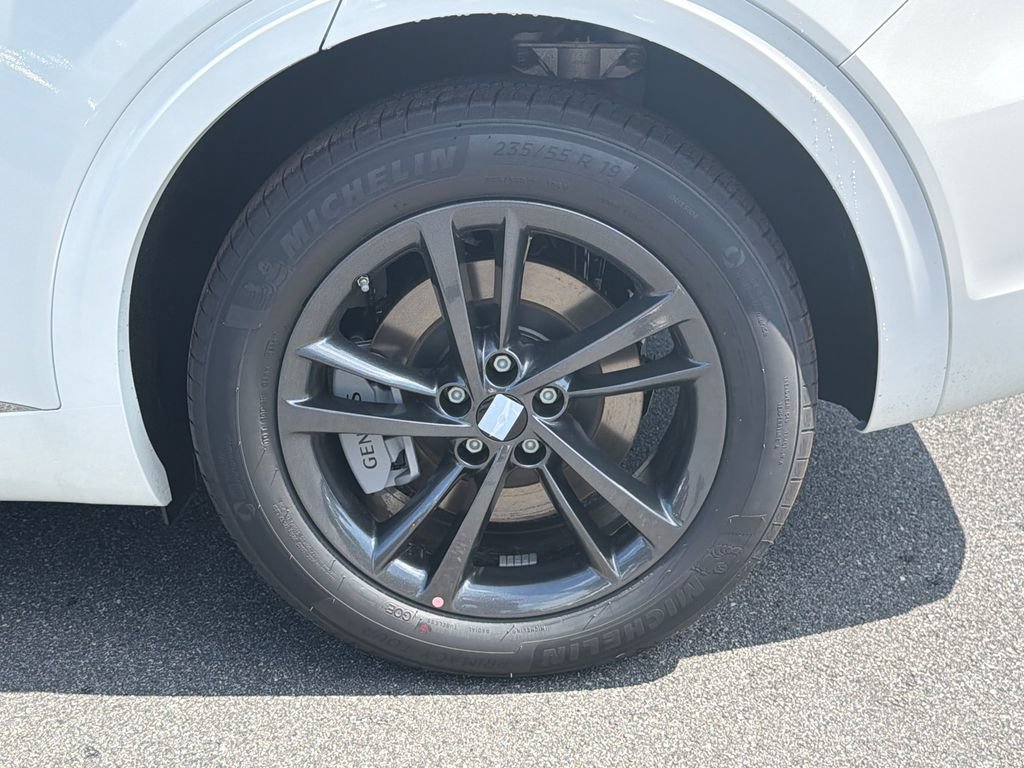 New 2027 Genesis GV70 2.5T Select AWD/4WD image 22