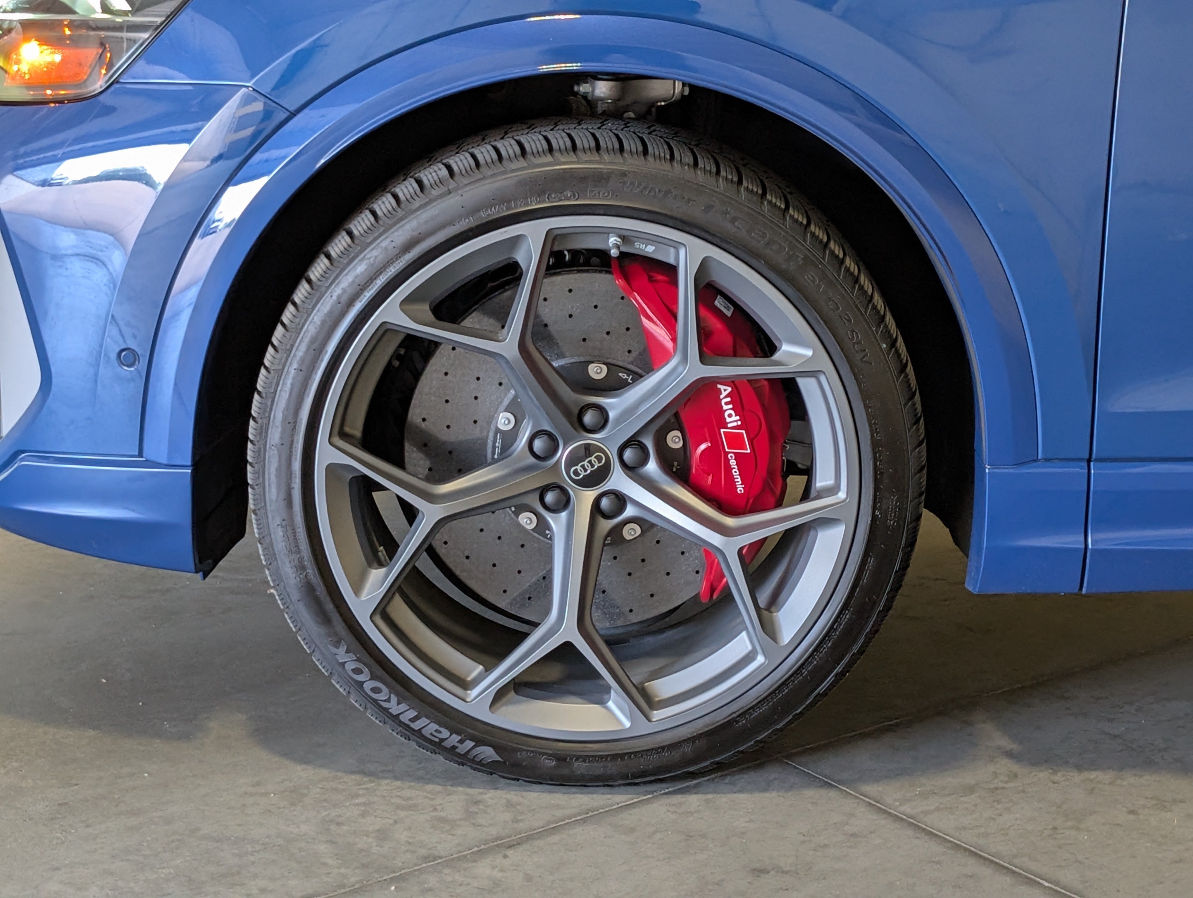 Used 2025 Audi RS Q8 performance AWD/4WD image 50