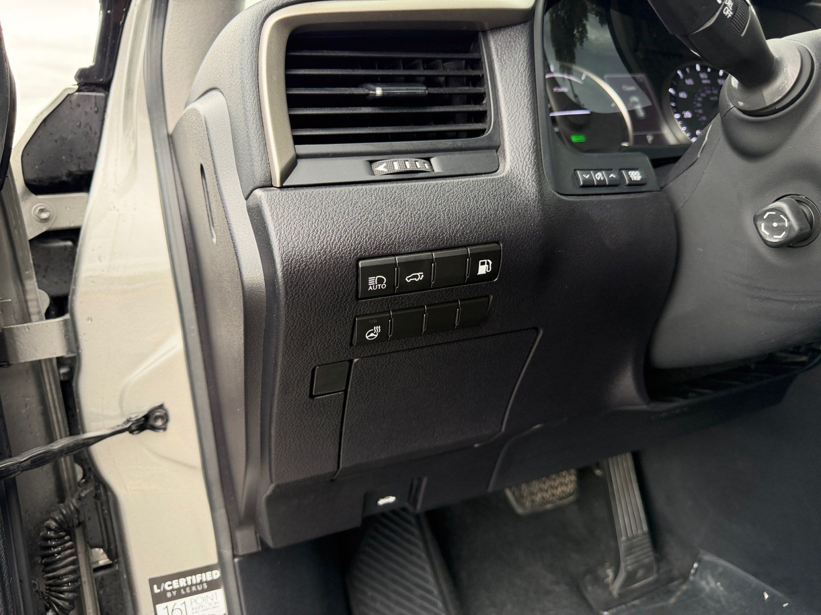 Used 2019 Lexus RX 450h AWD w/ Navigation Package image 11
