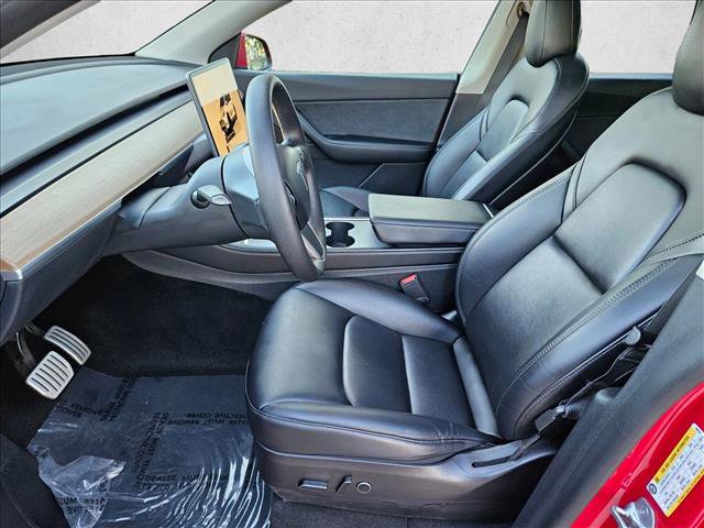 Used 2022 Tesla Model Y Performance image 17