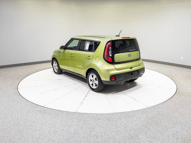 Used 2017 Kia Soul Base image 30