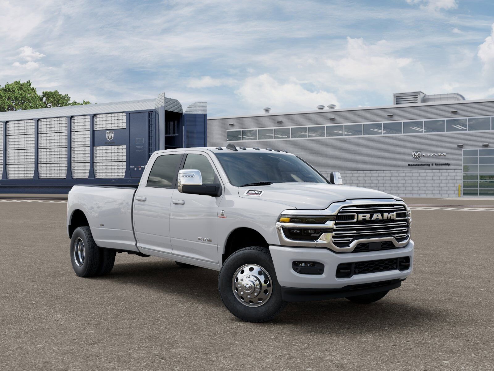 New 2026 RAM 3500 Laramie AWD/4WD image 3