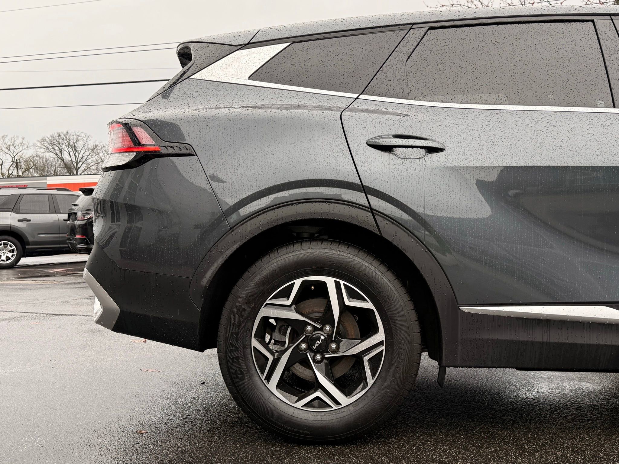 Used 2024 Kia Sportage LX image 10