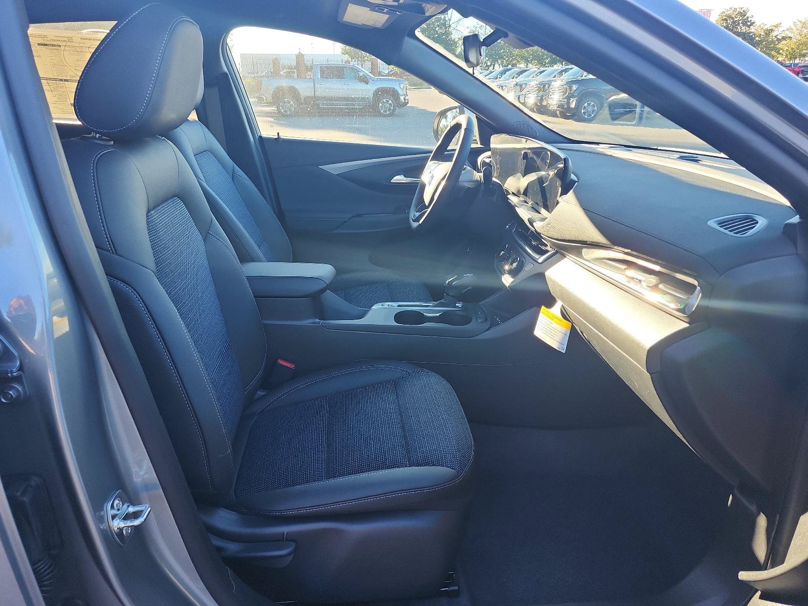 New 2026 Buick Envista Preferred w/ Convenience I Package FWD image 8