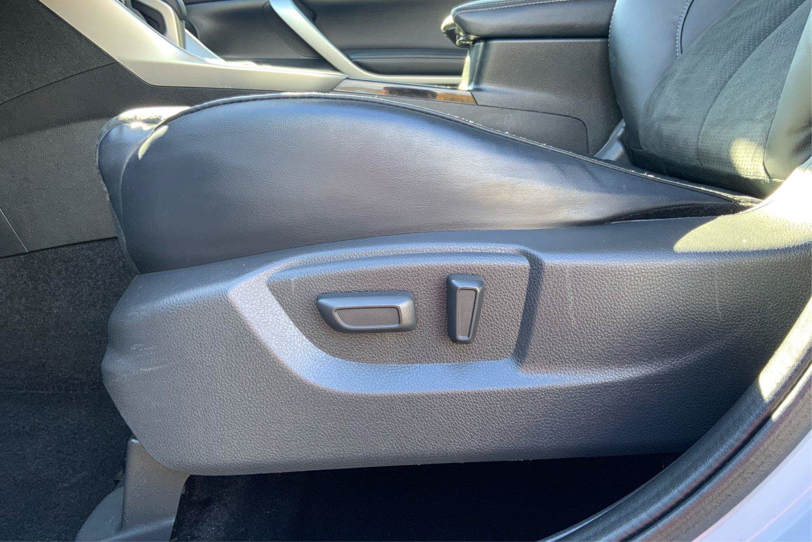 Used 2022 Mitsubishi Eclipse Cross SE AWD/4WD image 16