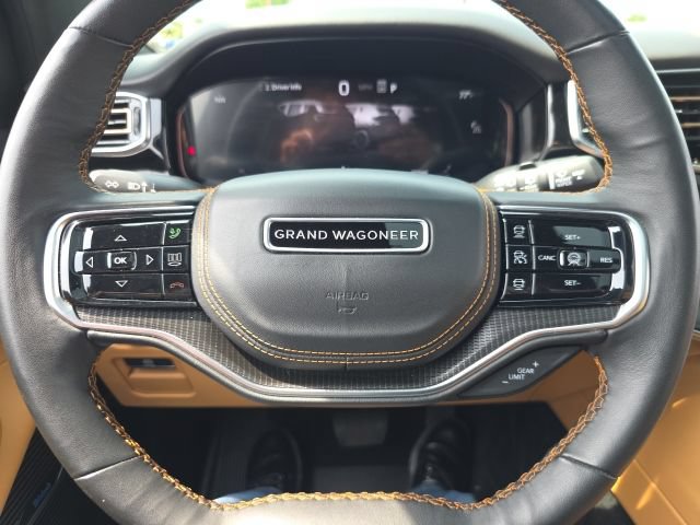 Used 2025 Jeep Grand Wagoneer L Series III w/ Rear Seat Video Group 1 AWD/4WD image 20