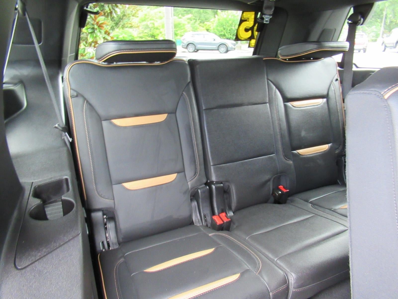 Used 2024 GMC Yukon AT4 w/ Technology Package AWD/4WD image 36
